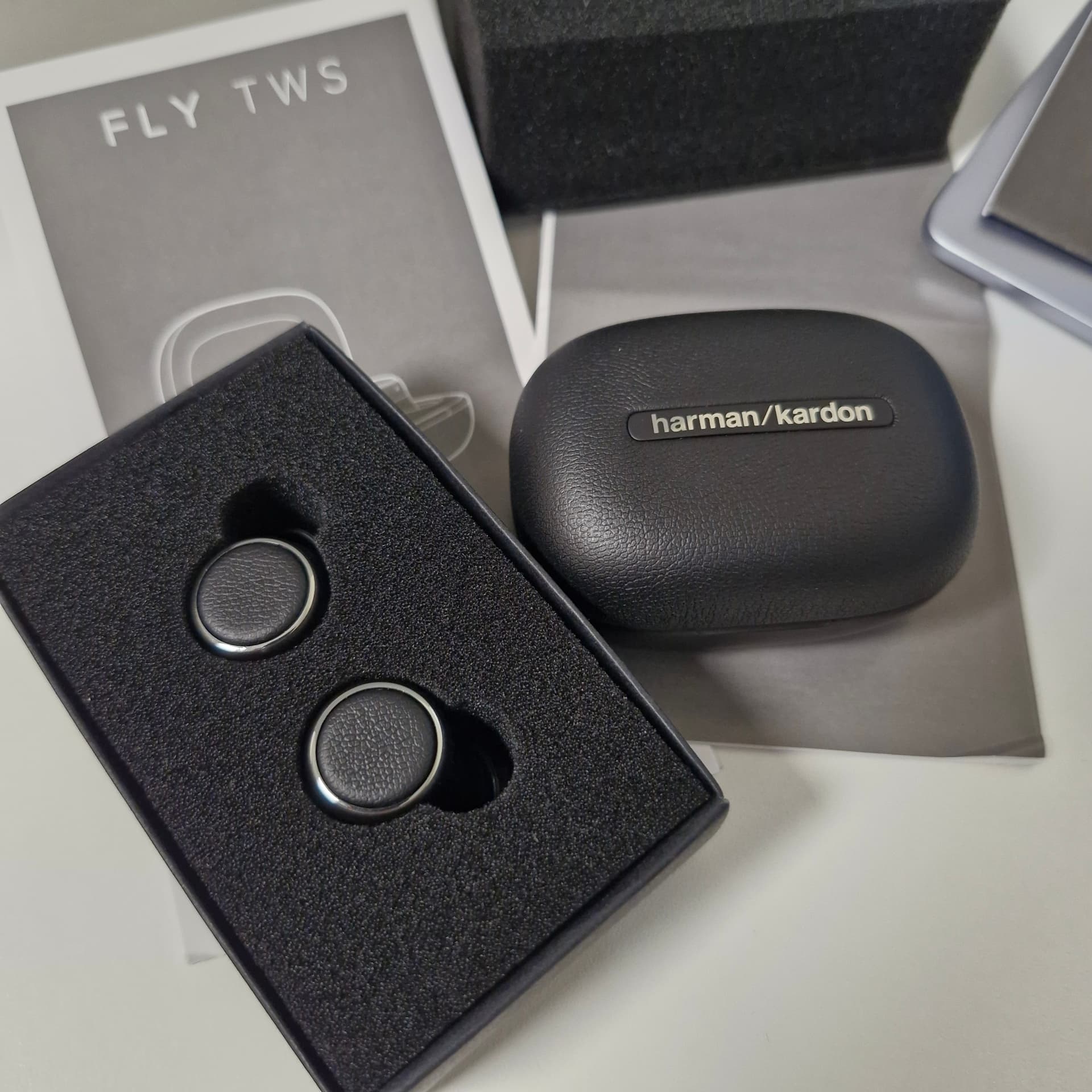 Harman Kardon Fly TWS Intrauriculares Inalámbricos Negro